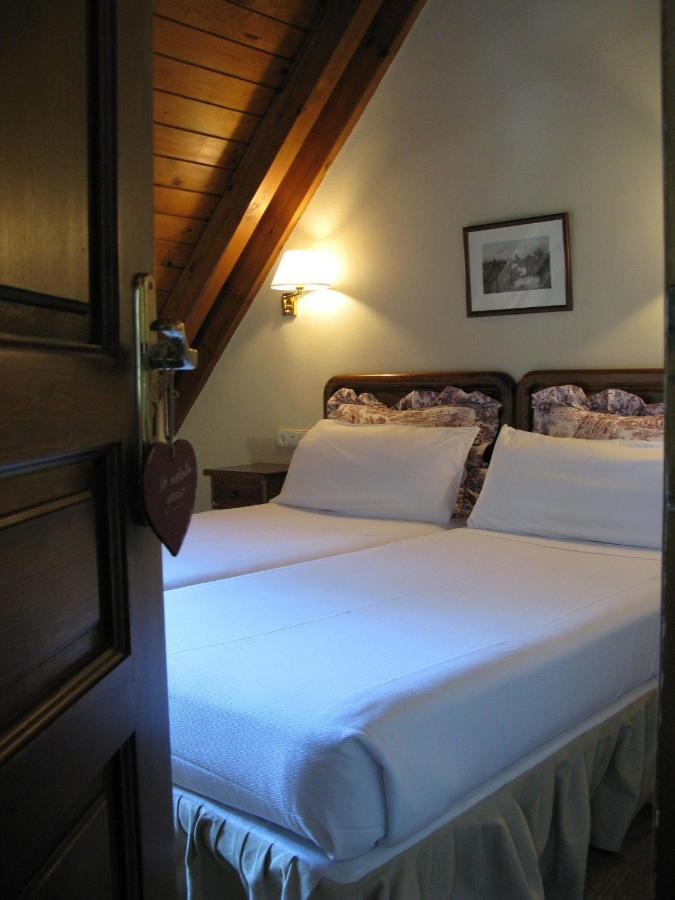 Besiberri Hotel Arties Kültér fotó